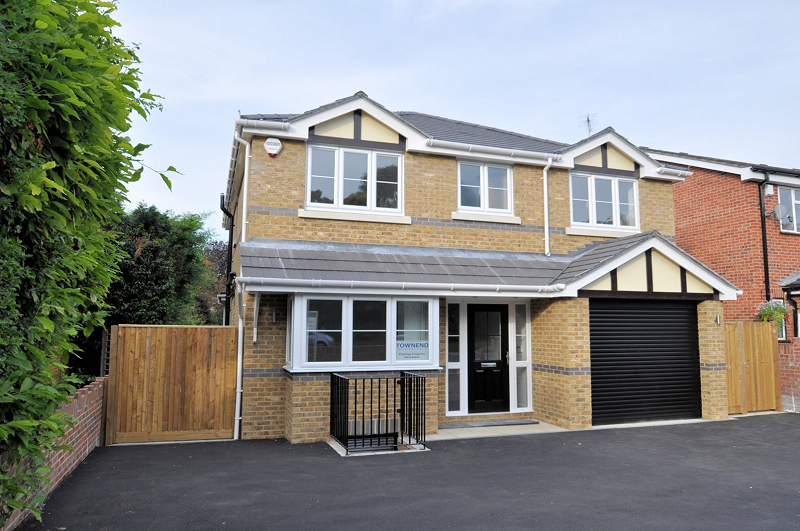 61 Wraysbury Road